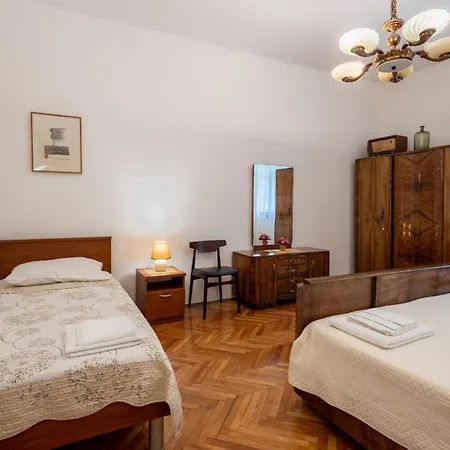 Apartment Apartment Central Split Split