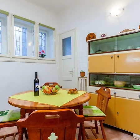 Apartment Central Split 公寓 *