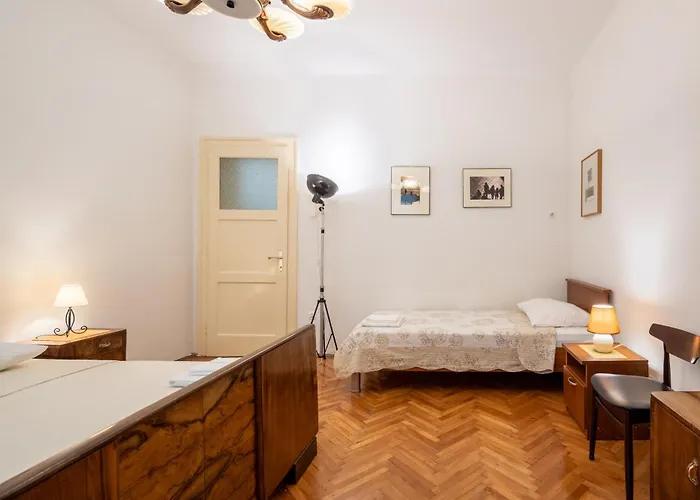 Апартаменты Apartment Central Split