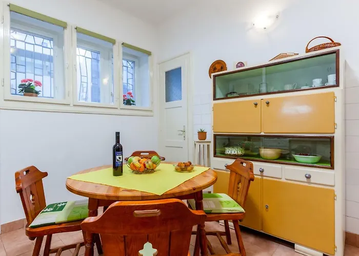 Apartment Central Split 아파트 *