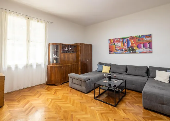 Apartment Central Split Apartamento